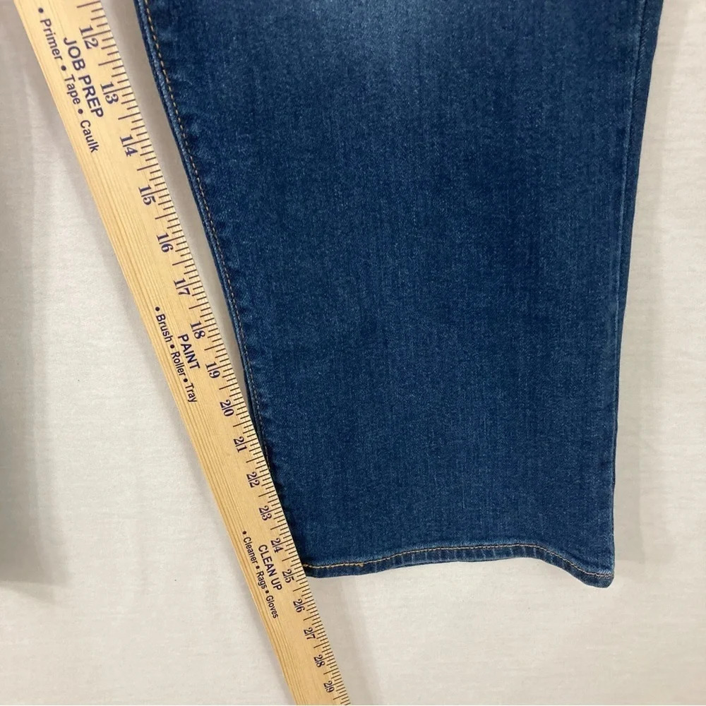 New Levi's Wedgie Straight Leg‎ High Rise Crop Jeans size 24W - Picture 8 of 10